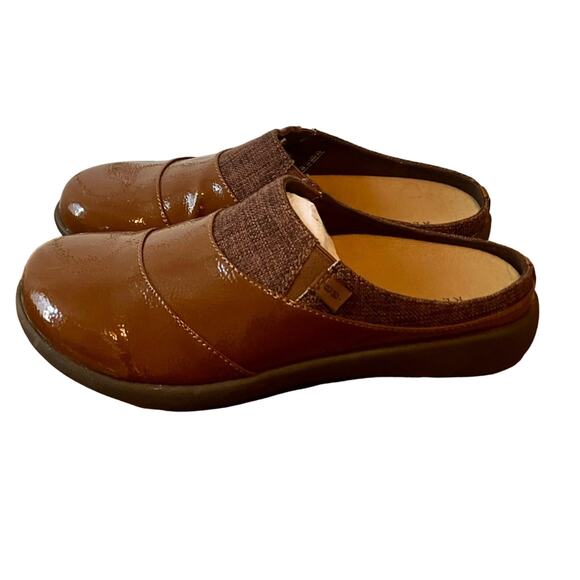 Revitalign Orthotic Patent Mules - Size 8 NEW - Picture 7 of 8